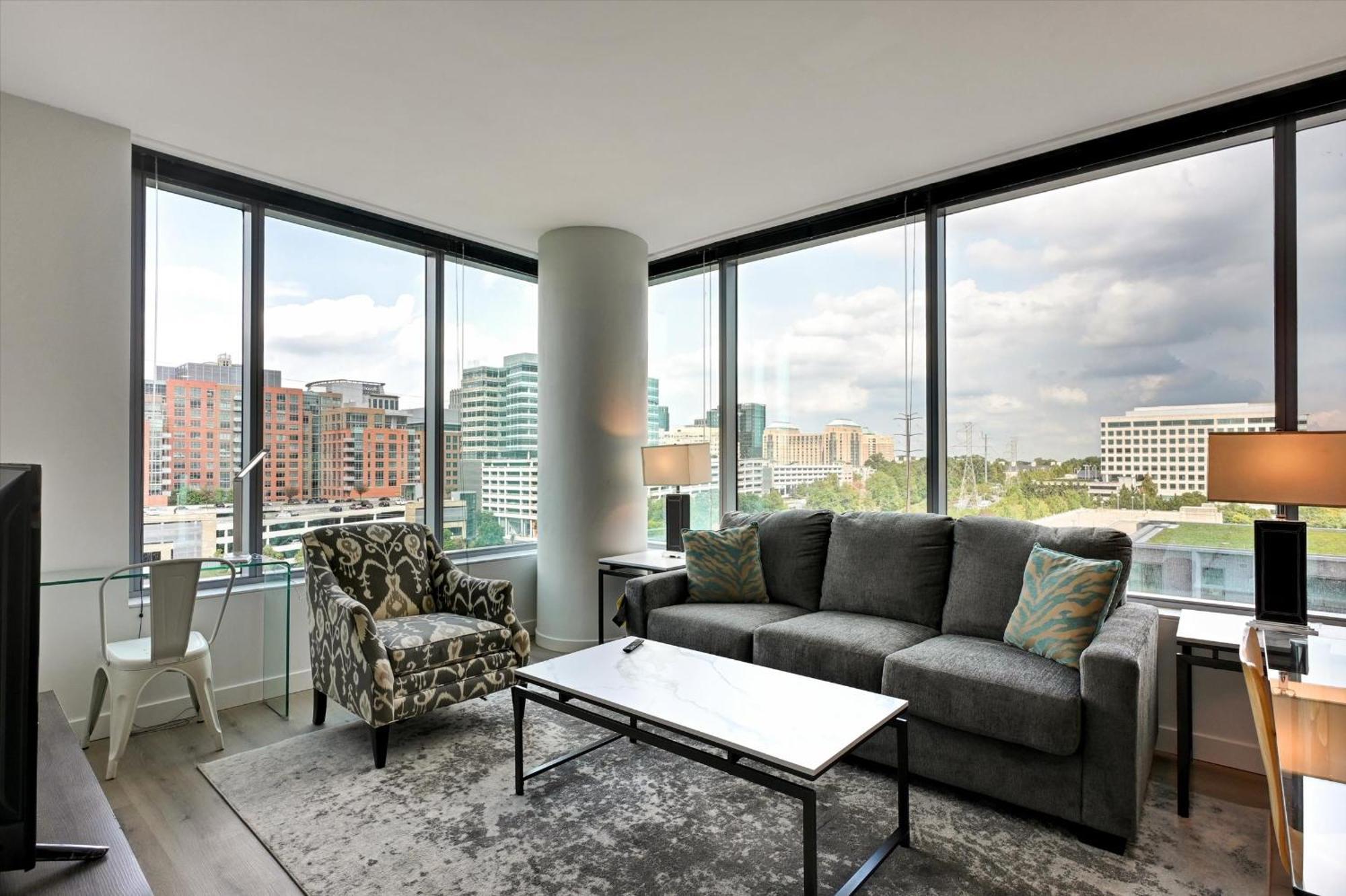 Global Luxury Suites At Town Center Рэстон Экстерьер фото